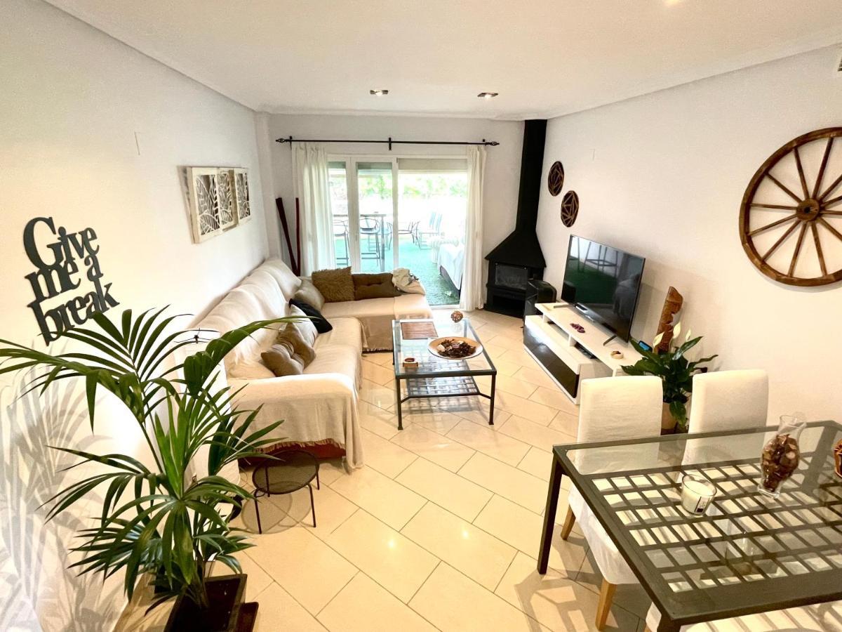 Large Relaxed Terrace, Golf Views Apartment อาลิกันเต ภายนอก รูปภาพ